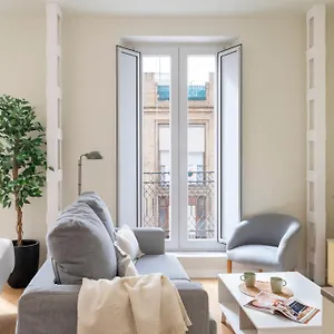 Opera Alameda Apartment